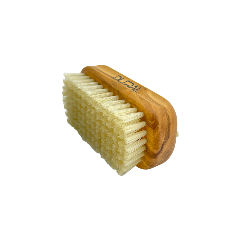Dural Olivenholz Hand- und Nagelbürste mit Naturborsten – 6/8 Reihen 90mm