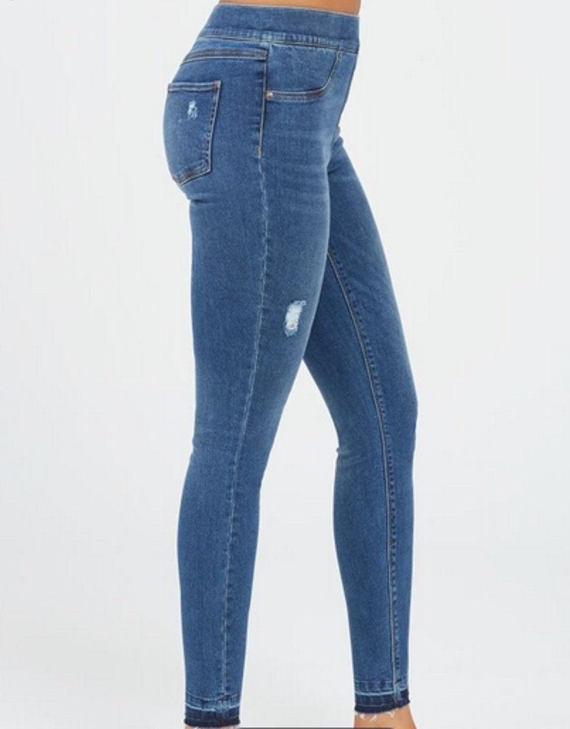 Distressed Ankle Skinny Jeans