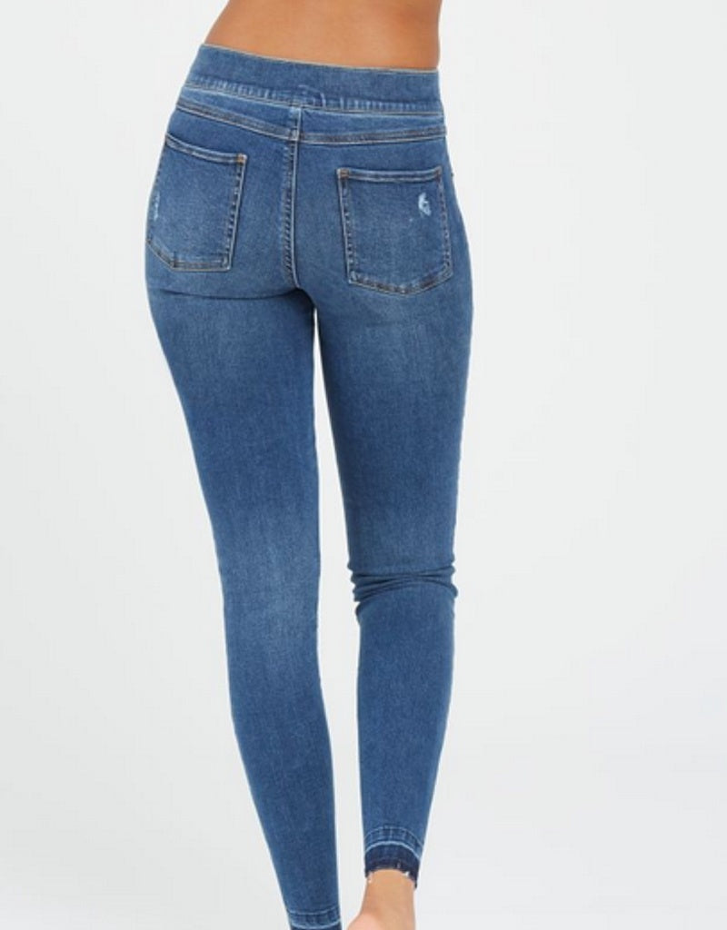 Distressed Ankle Skinny Jeans