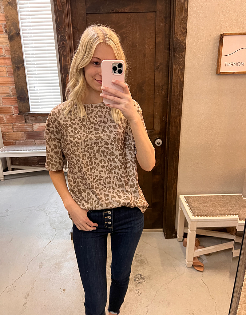 Round Neck Short Sleeve T-Shirt - Khaki Leopard