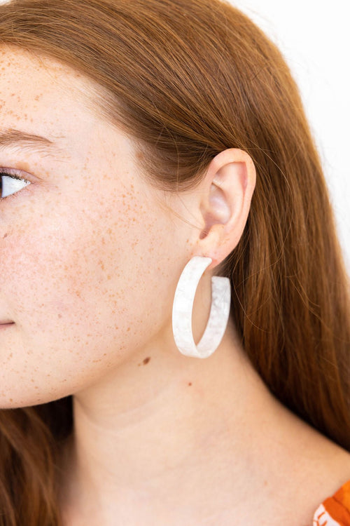 Ashley Medium Hoop Earrings - White Shell