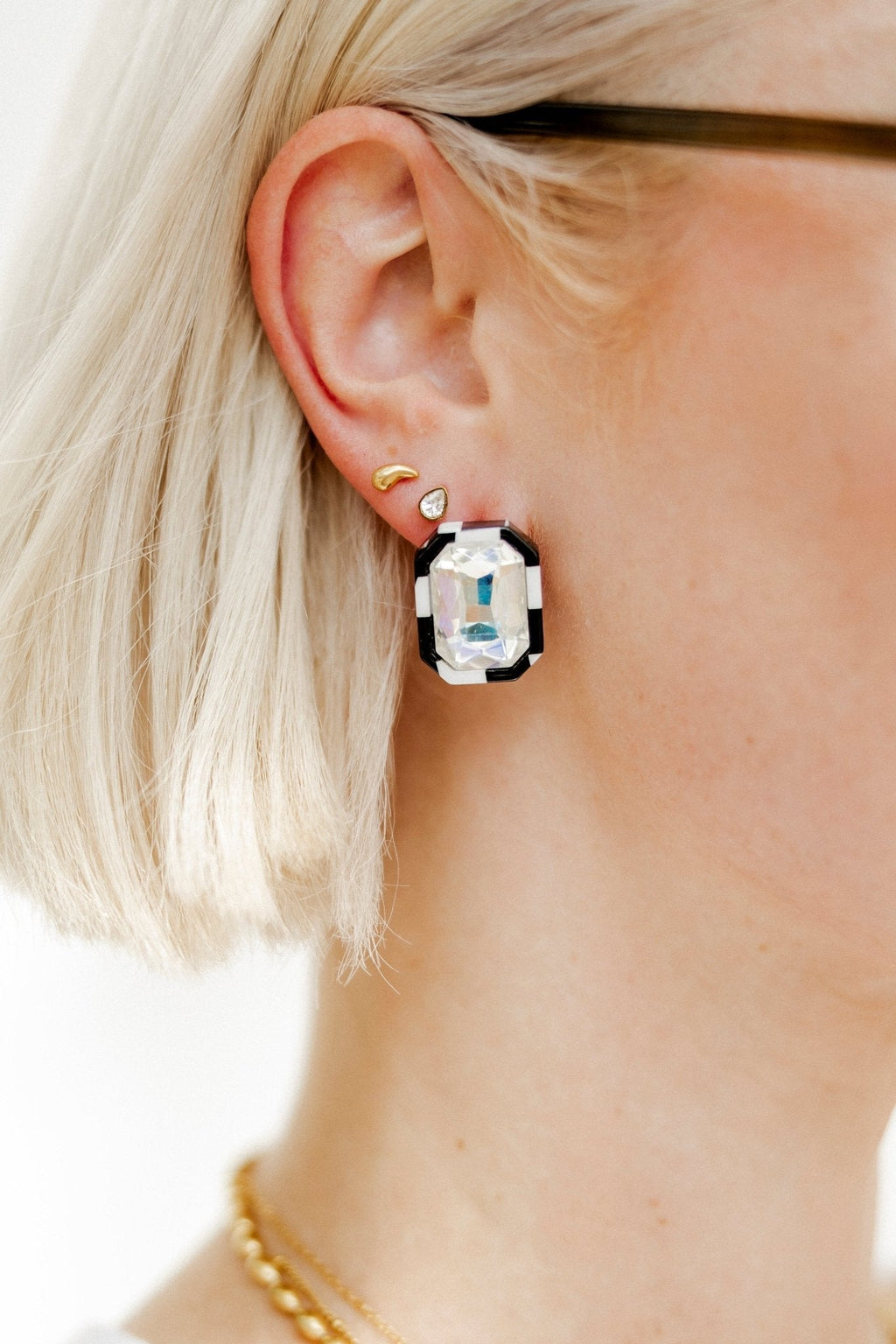 Eva Statement Earring - Black & White