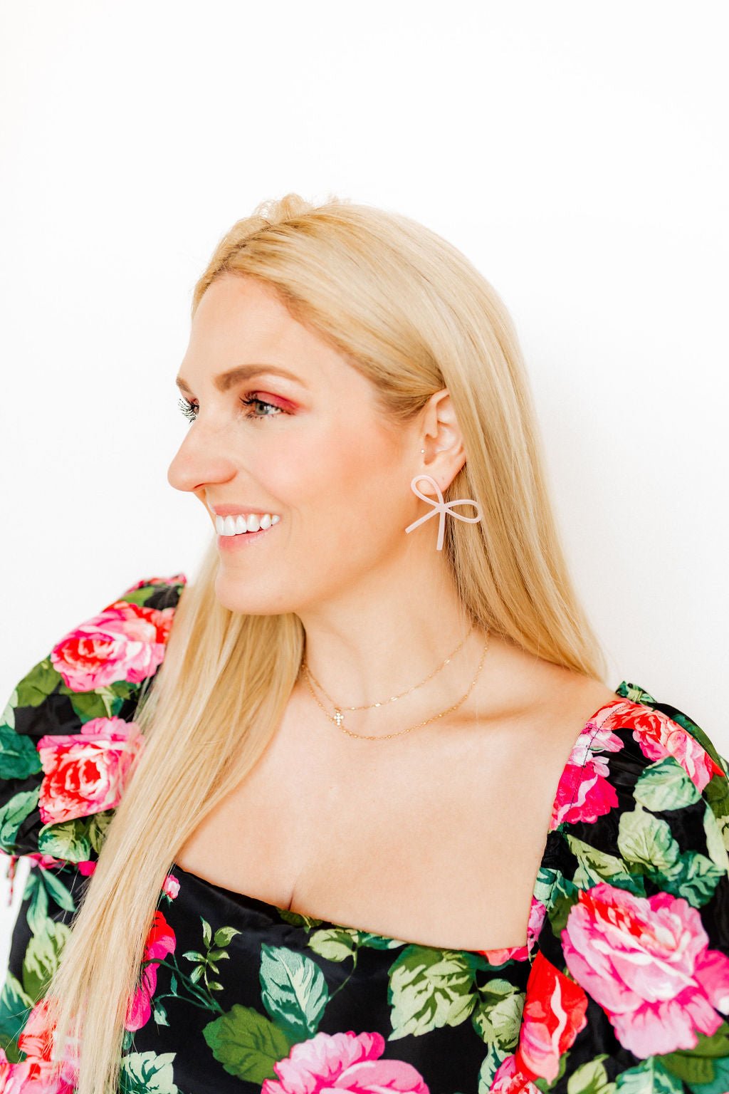 Lola Bow Earrings - Baby Pink